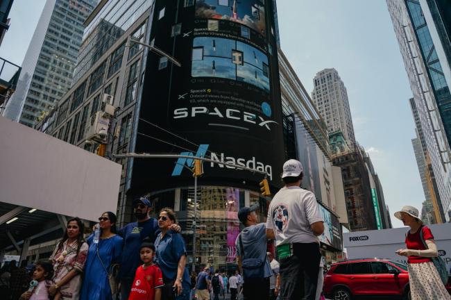 市值达2.1万亿美元！SpaceX完美首秀