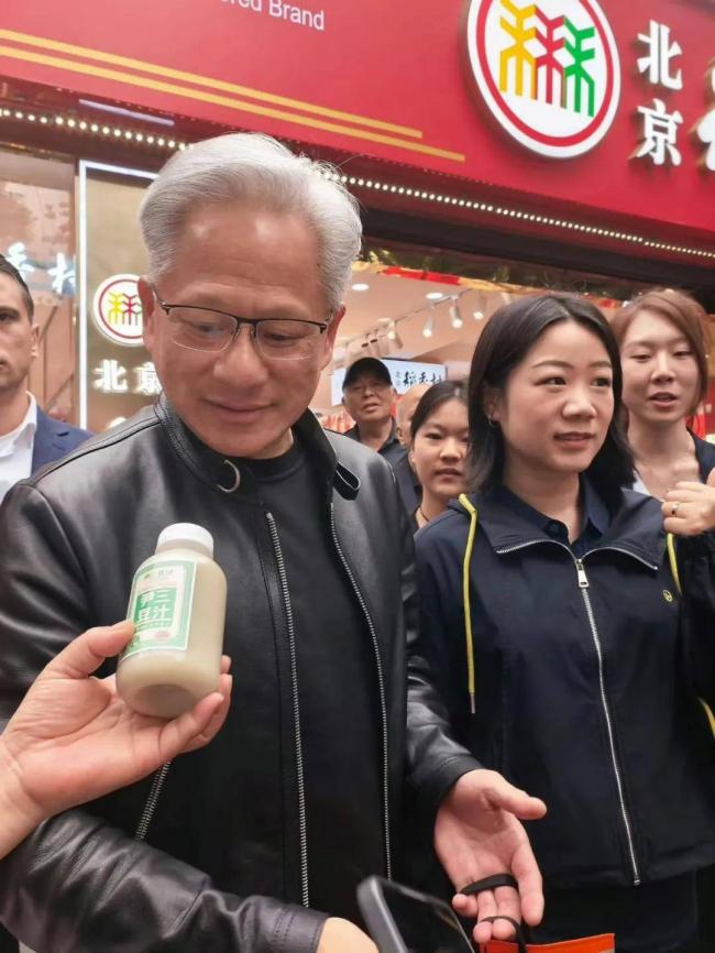 势头强劲！英伟达Q1财报大超预期