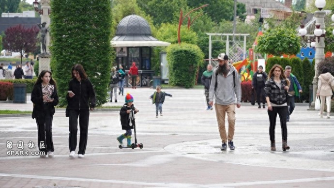 现场直击｜在基辅街头感受乌克兰民众的愤懑(图)