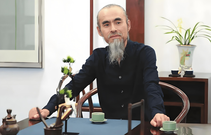 媒体:伪装12年的“广东巴菲特”彻底露馅了(组图)