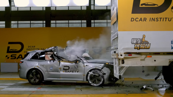 百万豪车不如小米安全?一场测试揭了汽车行业老底(图)