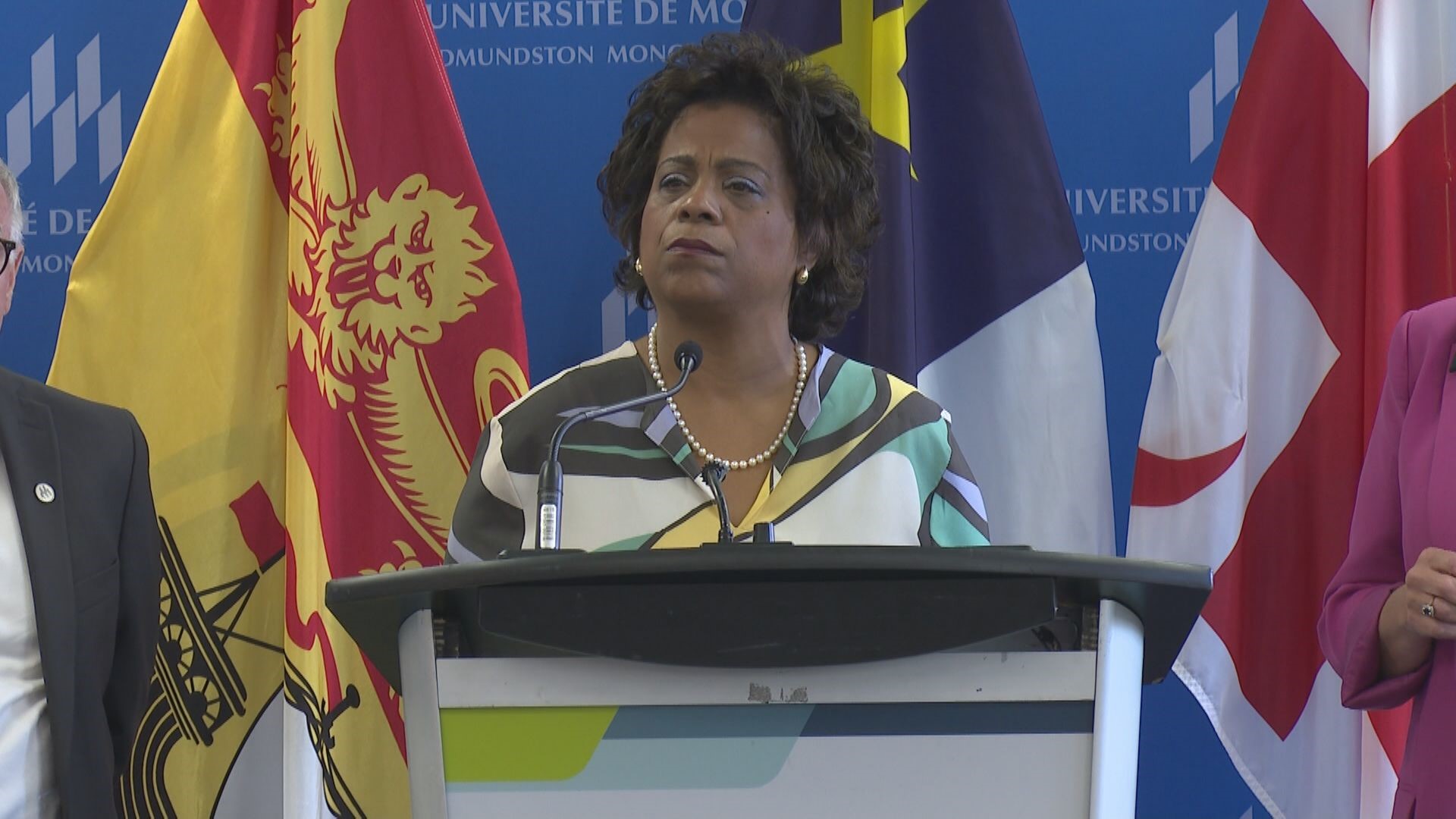 “我在上面”：卫生部长加速了疫苗伤害计划的审计