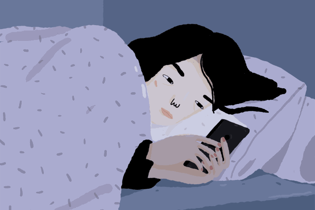 别再侧躺玩手机了!有人因此双眼度数相差400度(图)