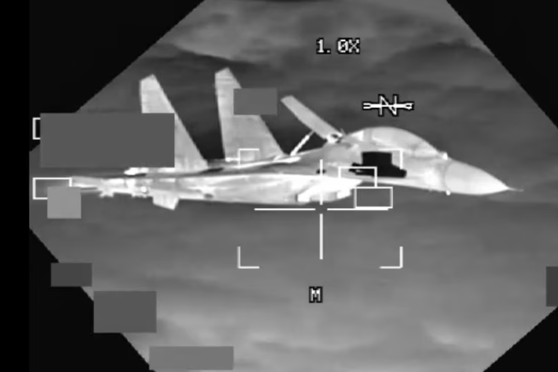 美媒:中美南海撞机23周年 擦枪走火风险愈来愈多(图)