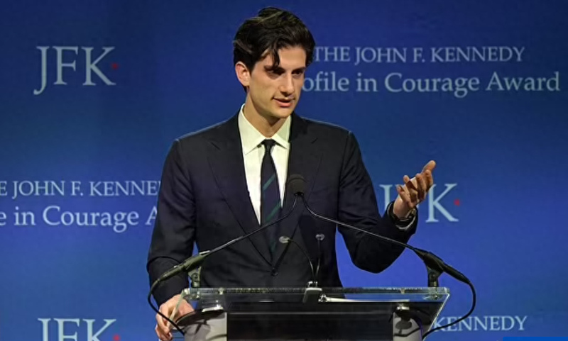 民主党最后的希望!肯尼迪外孙成下届总统热门人选(图)