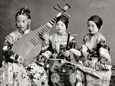50美分可看清朝王爷千金 1834年纽约消息引轰动