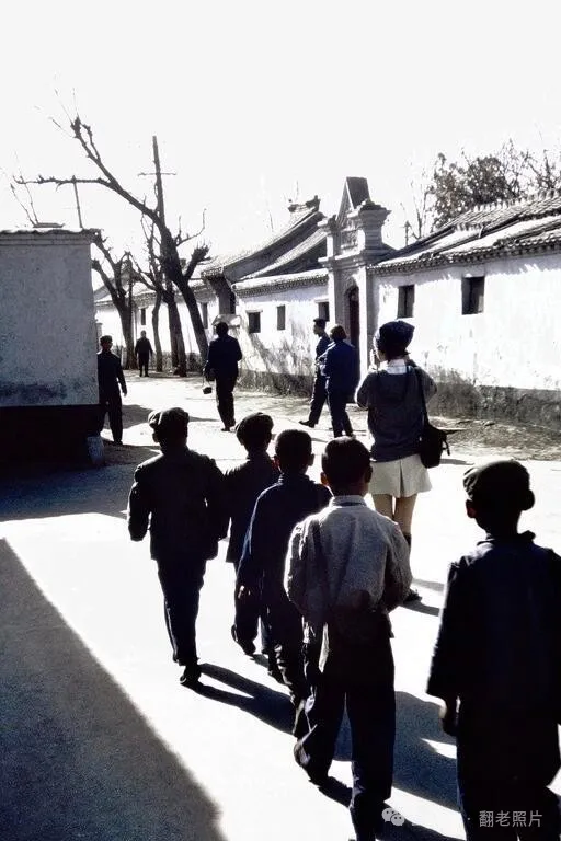 1973年老照片：52年前，住在北京胡同里的人