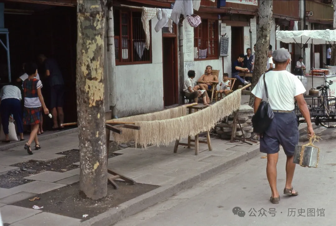 实拍1979年上海，21张普通人生活照，太真实了！