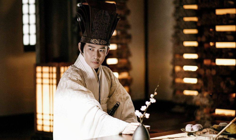 光耀半生，为何骤然谢幕？