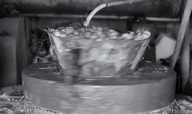 旧时东北的一种高端职业 土匪见了都敬根烟