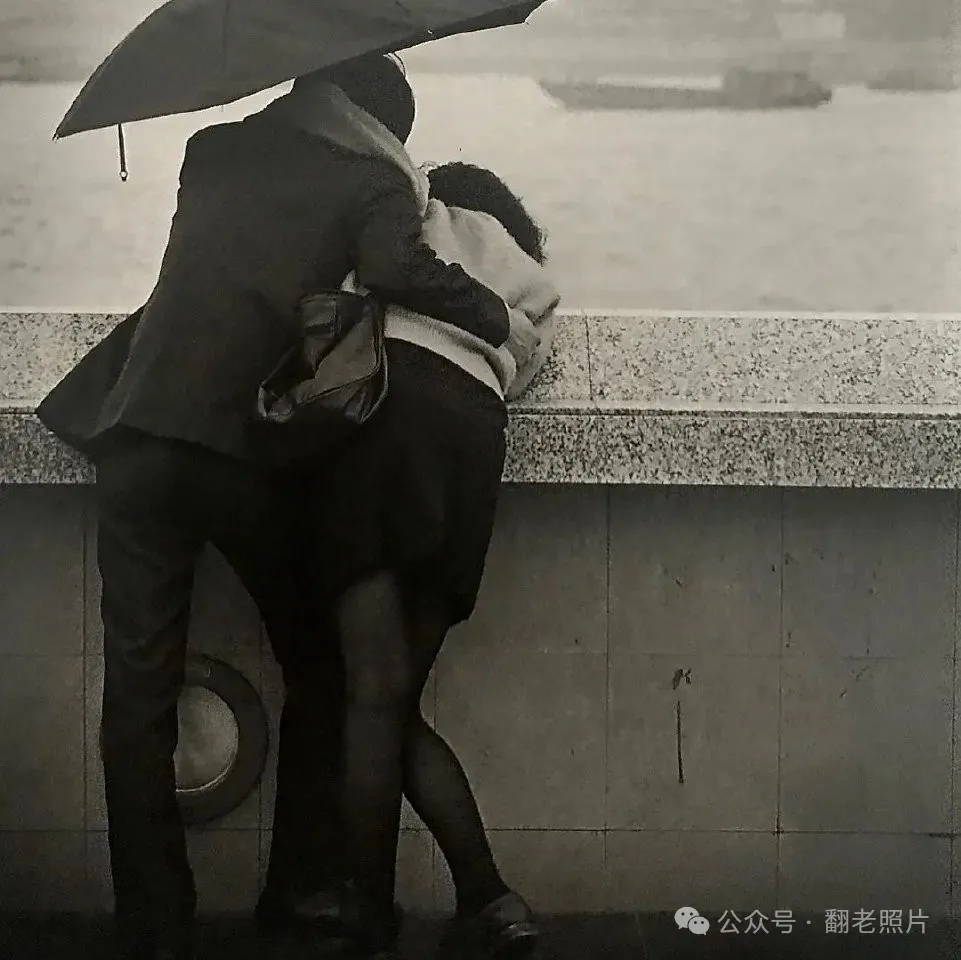 1993年，一个日本人拍下了上海人的生活