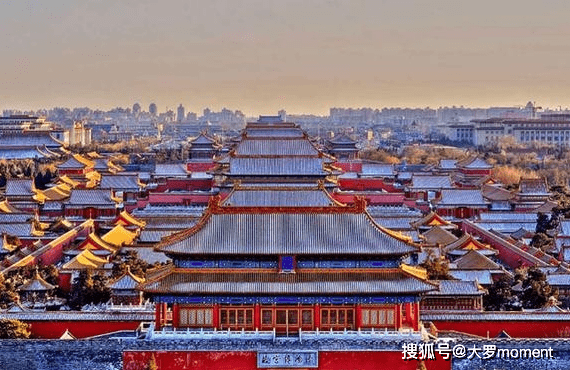 故宫中有上万房间  能住数千人    竟无一个厕所