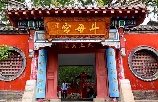 “鼠无大小皆称老” 纪晓岚对出下联堪称经典