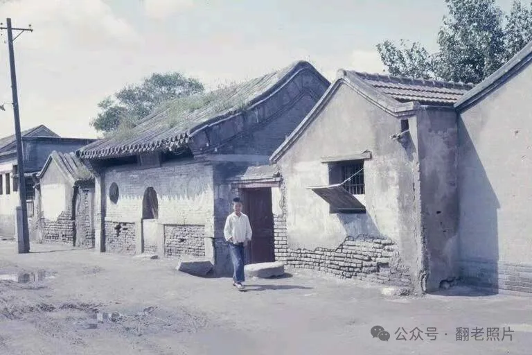 1973年老照片：52年前，住在北京胡同里的人