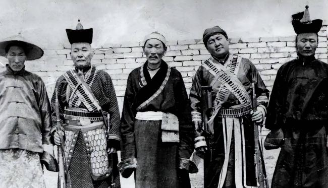 列宁派特工来华只为暗杀此人 脑袋存在俄博物馆