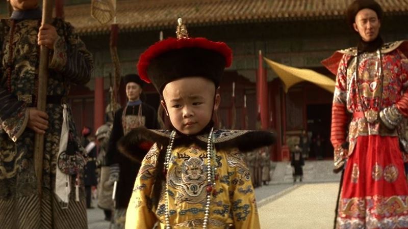 揭密清朝熄灯前一刻！官员竟对溥仪做一件事