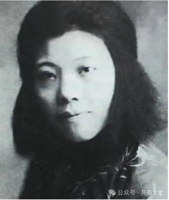 她15岁嫁给强暴自己的人 5次婚姻 活成火凤凰
