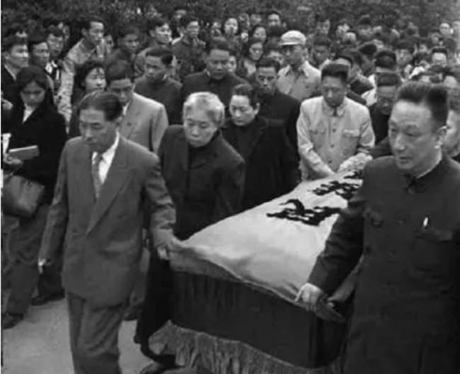 鲁迅“死对头”结婚36年不同房，102岁道出原因