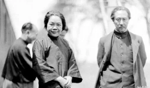 中国首位女博士，参与多次暗杀，外孙女是大明星