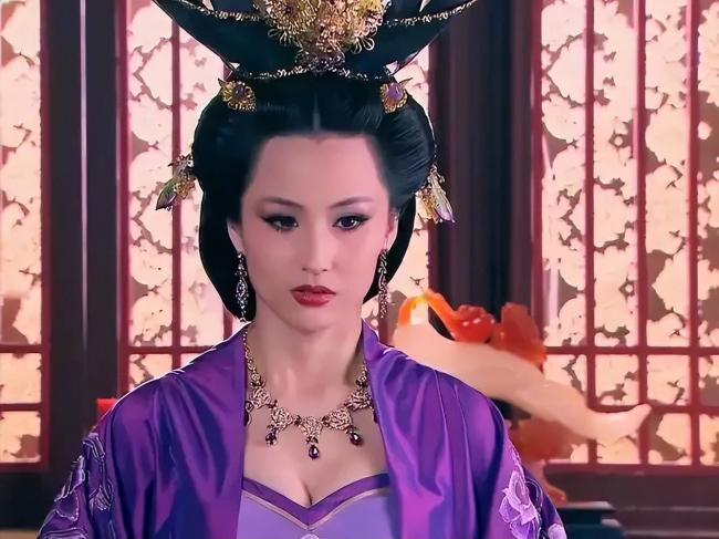 亡国公主被隋文帝父子轮流霸占，29岁香消玉殒