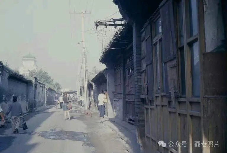 1973年老照片：52年前，住在北京胡同里的人