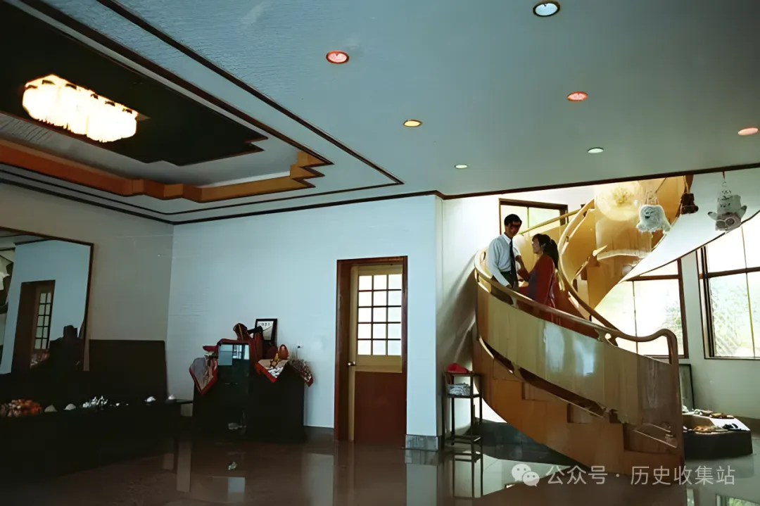 怀旧老照片：90年代中国有钱人的生活写照