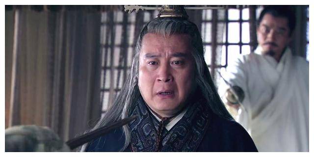 千古丞相李斯为何斗不过一个小小的赵高呢