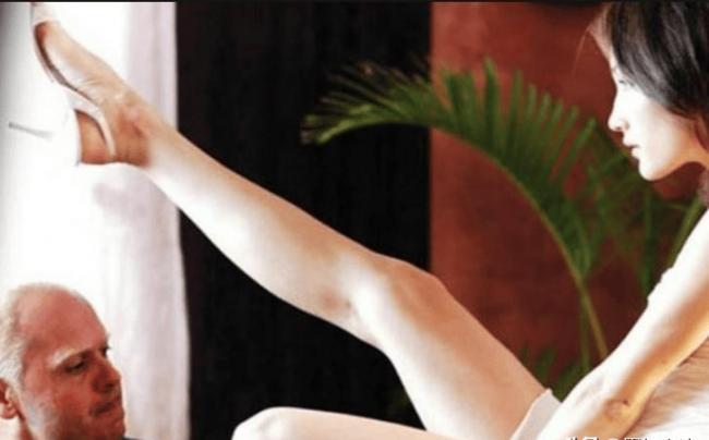 揭秘克格勃美女间谍培训过程，让人三观尽毁