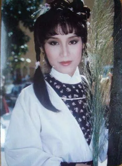 中国首位女博士，参与多次暗杀，外孙女是大明星