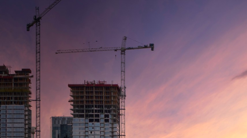 加拿大建筑许可大幅下降，计划建造的房屋减少