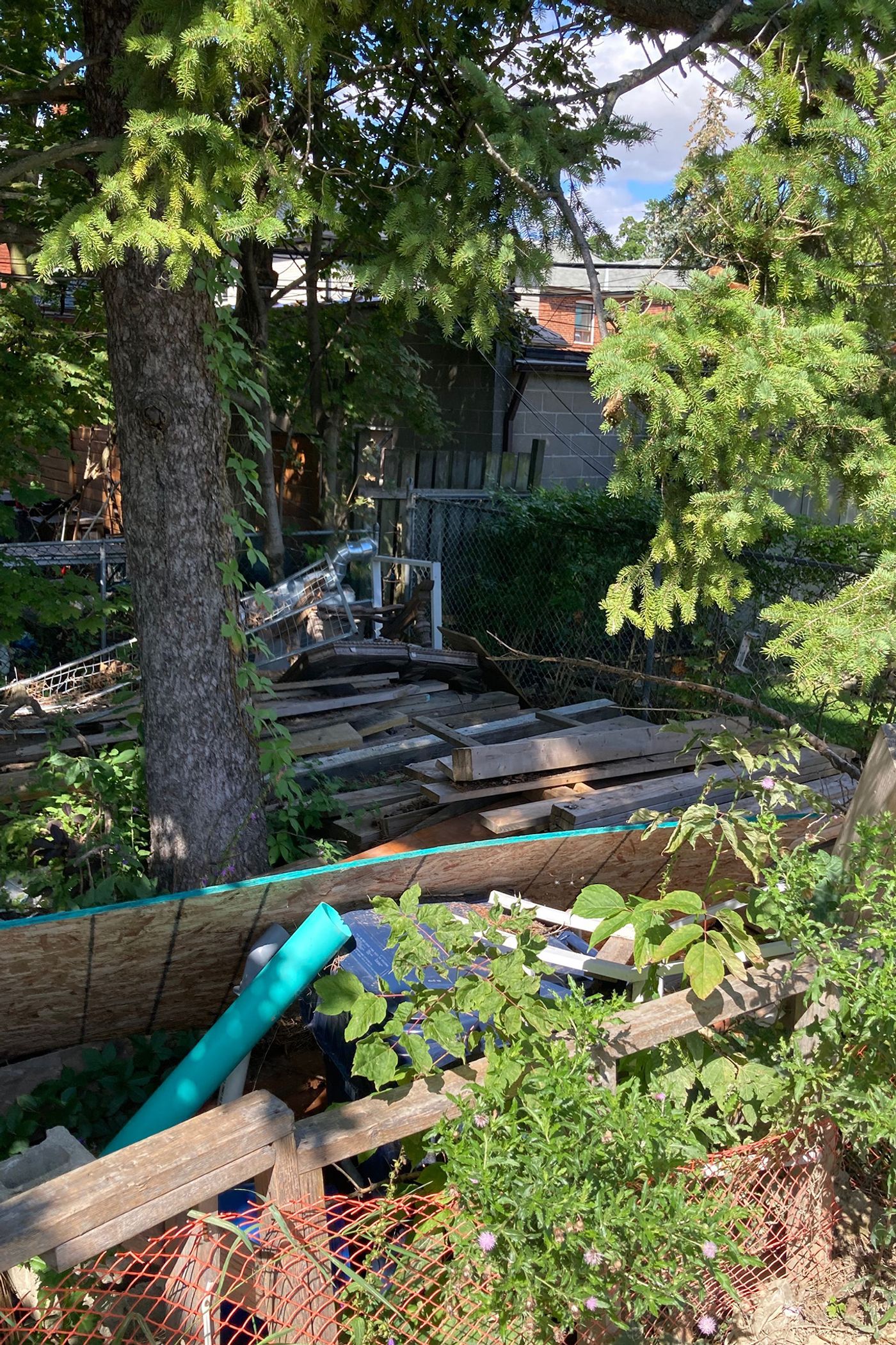 多伦多伊托比科克700万房产被拆成空壳 买家需考虑重建成本（配图5）