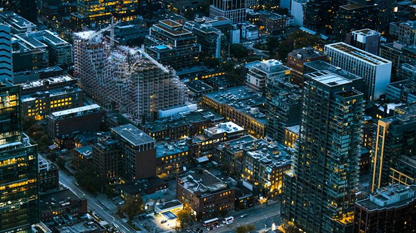 Canadian Business Closures Surge, 1 In 20 Shutter In A Month
