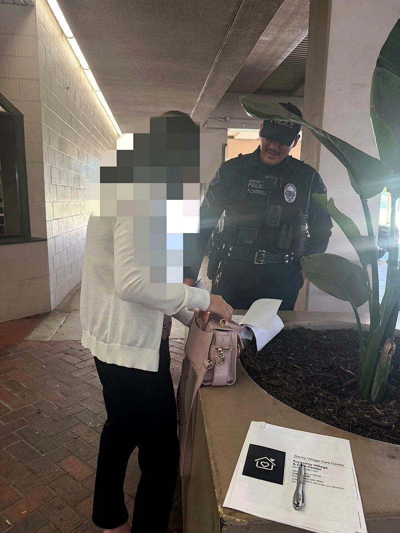 受害的保险业者前往蒙市警察局报警，相信不会是唯一受害者。 （读者提供）