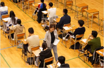 一纸政令归零：中国留学生梦碎