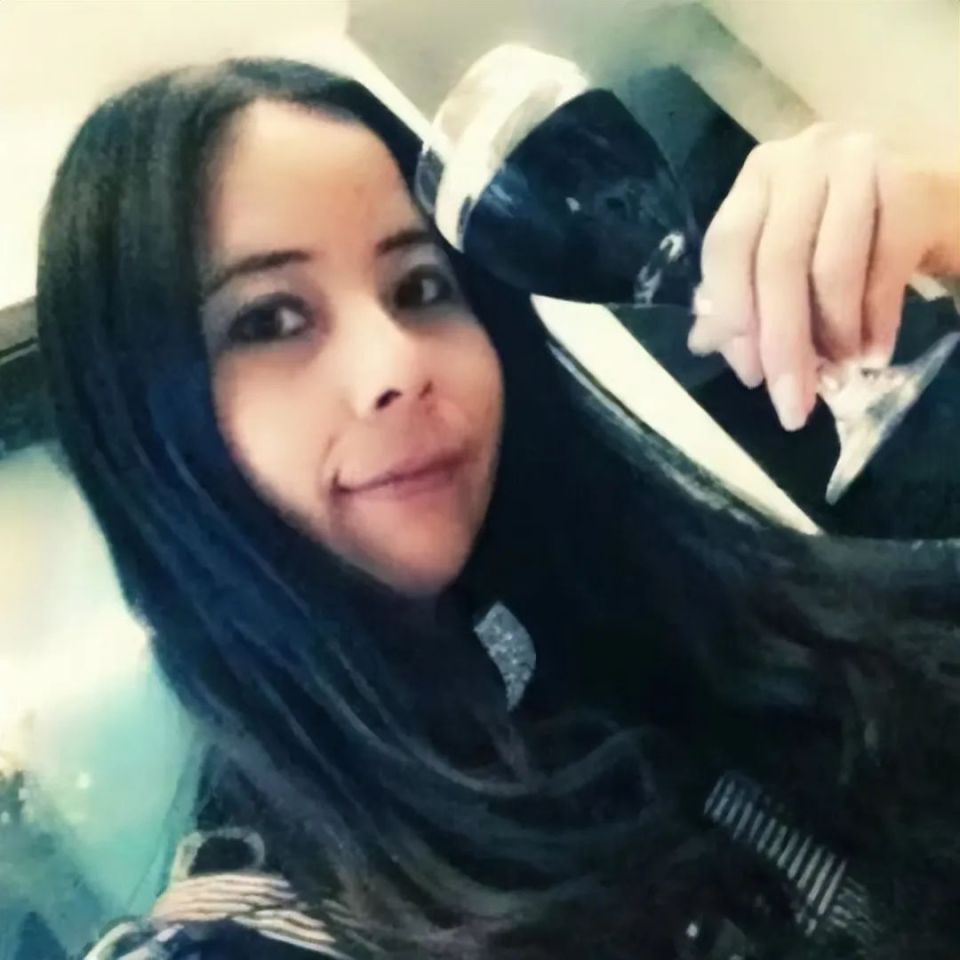 22年前闯荡塞尔维亚 每天用编织袋装钱