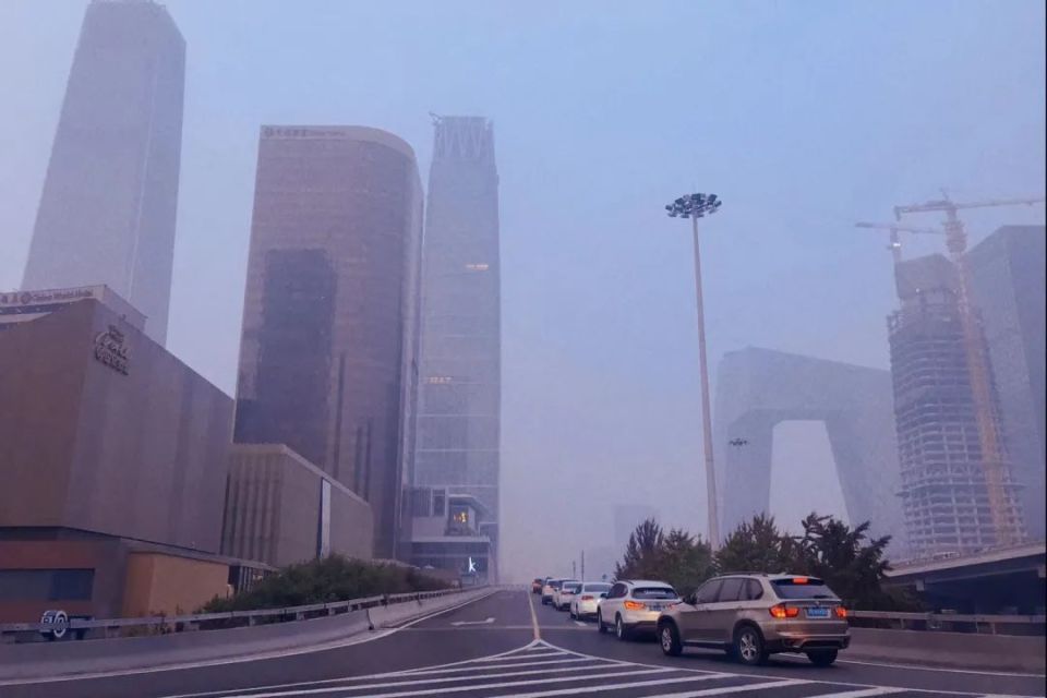 回国北漂的00后留学生 正在组团“逃”离