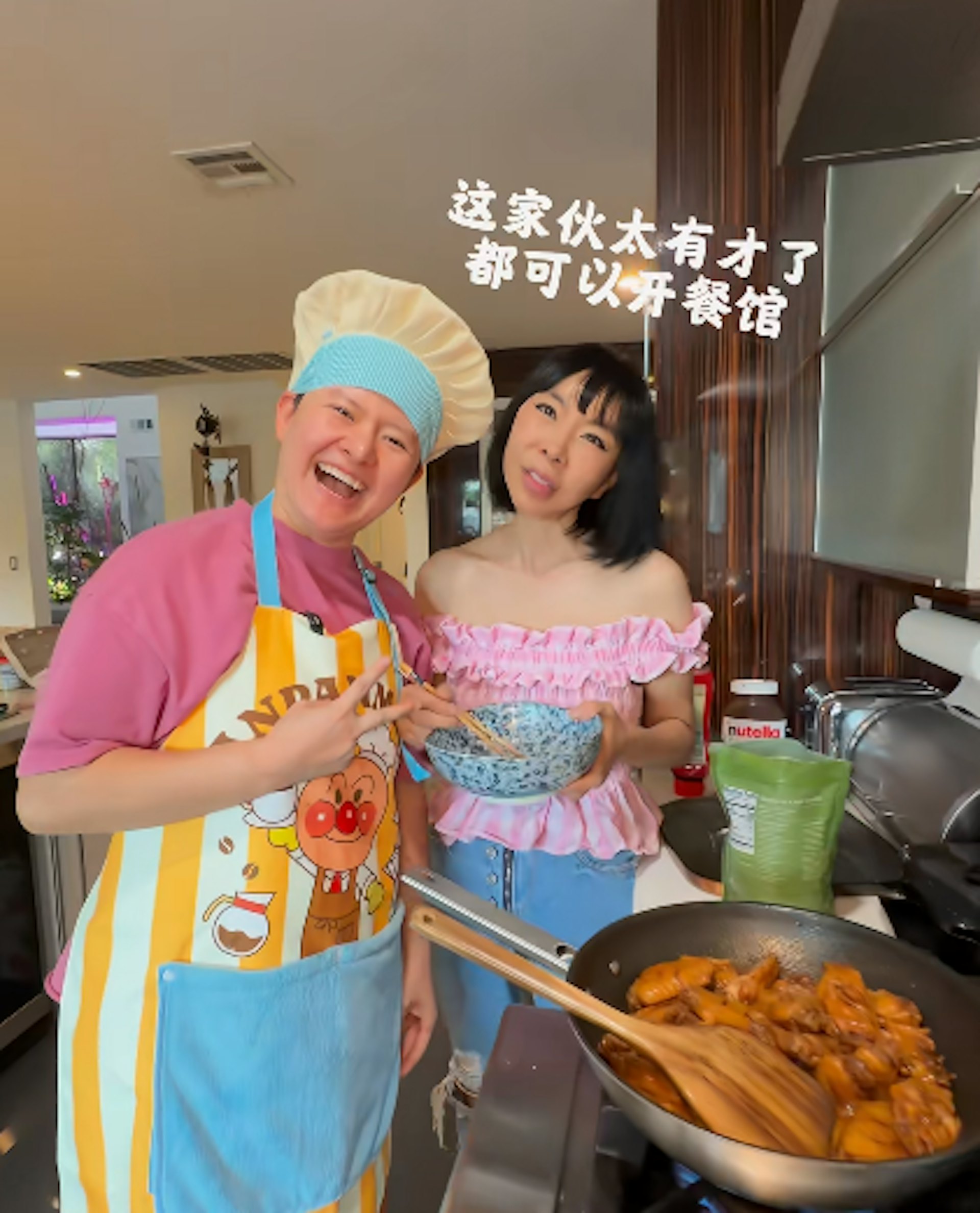 毕业前夕爸爸破产 中国留学生上门替人煮饭 结果（配图1）