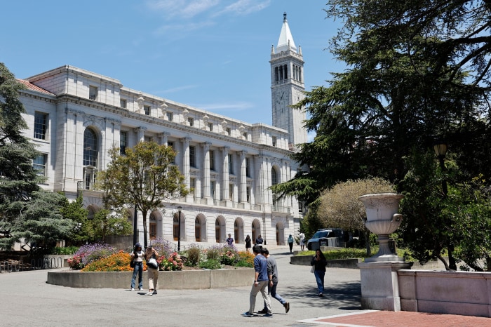 加州大学教授联名上书，呼吁校方恢复SAT要求