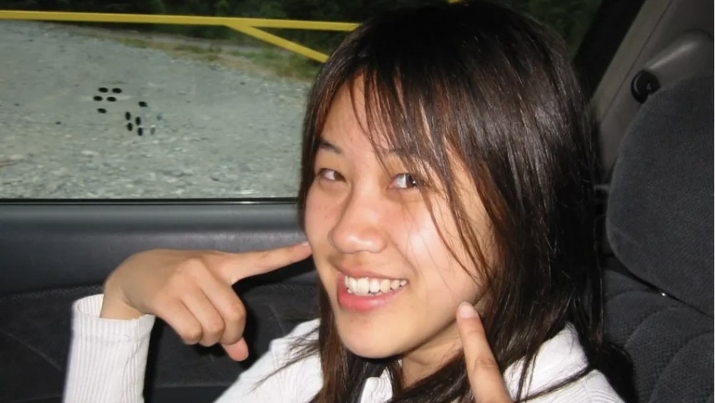 他在加拿大杀女友后逃回中国  逍遥法外