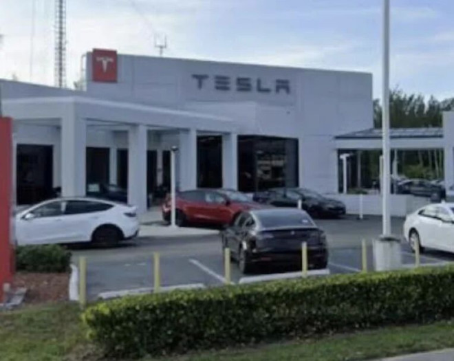 华人女子“买”特斯拉被抓 被挖出猛料