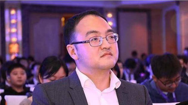 留学归来为国效力的他 却选择返回国外?（配图5）