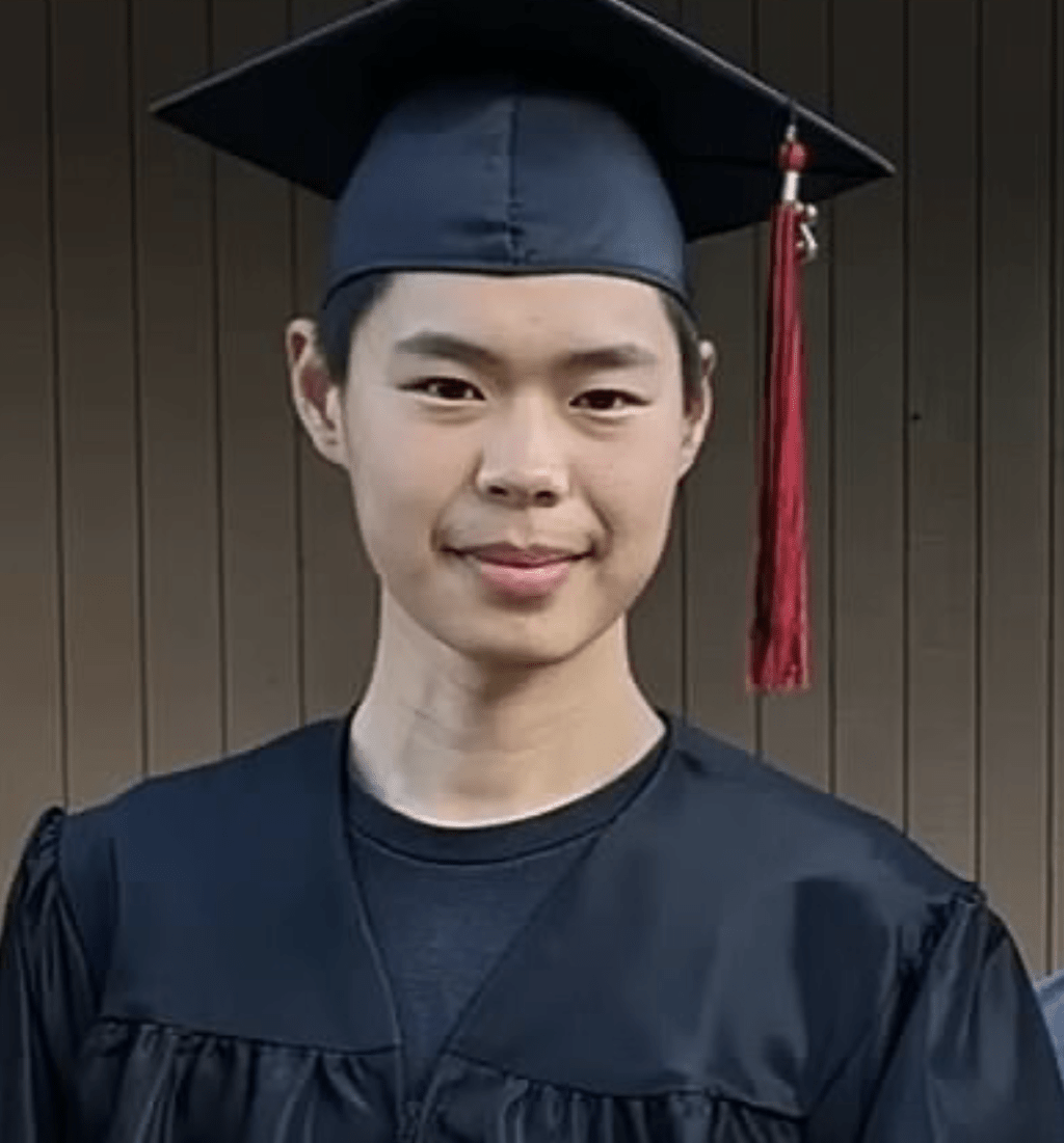 遭16间大学拒收&#8194;19岁华裔天才获聘Google