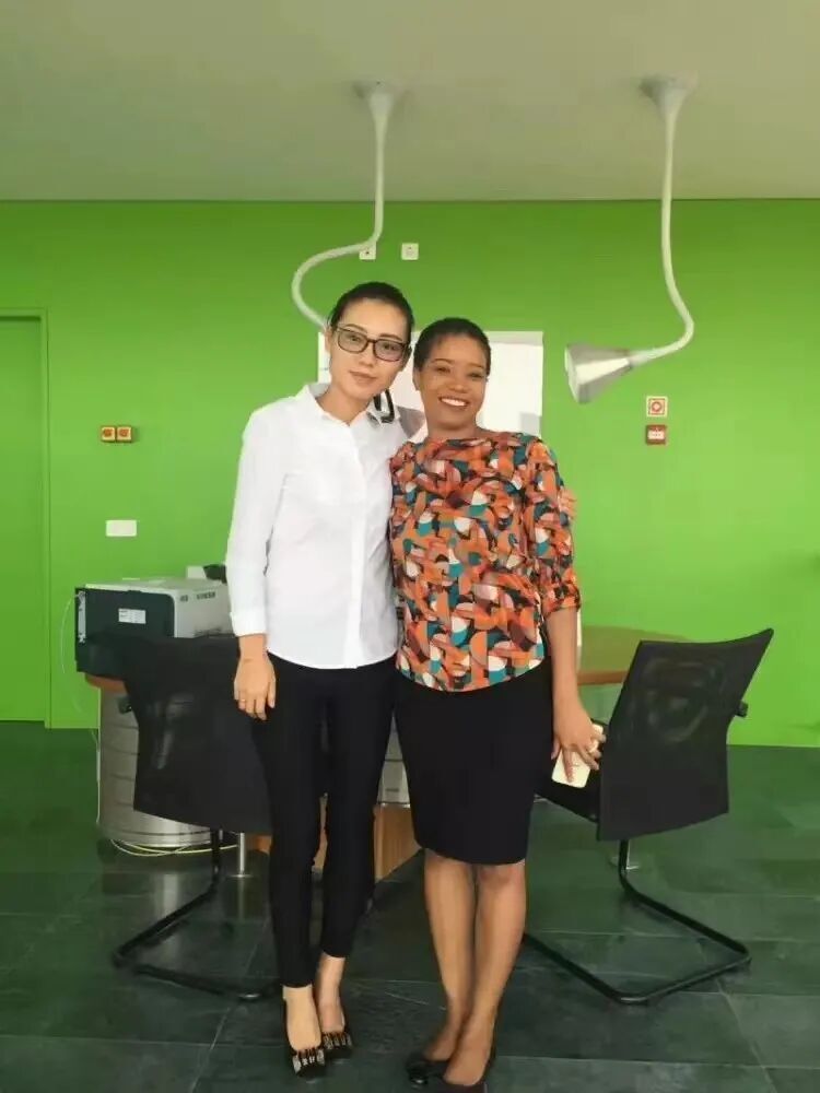 90后女孩独闯非洲 13年后怎么样了？