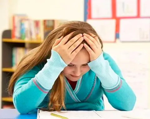 顺义妈妈正卖掉铂金包，全力保证孩子留学不断供
