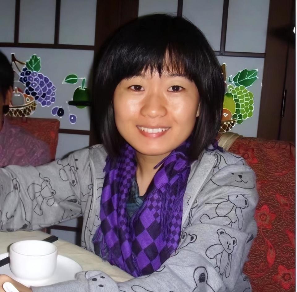 “逃离”北京，我只能在加拿大做保洁？