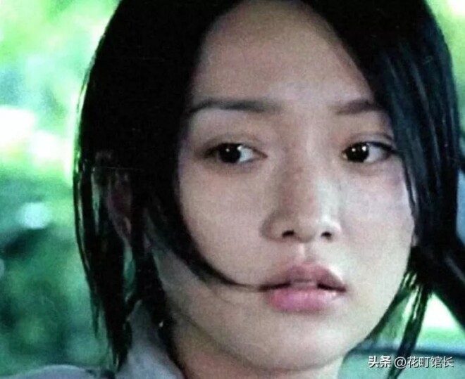演都不演了！电影节上 周迅获奖她撇嘴满脸不屑（配图5）