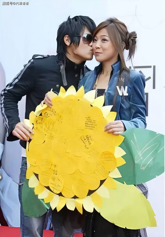 40岁卓文萱近况！曾与大14岁杨声铮相恋 今如何（配图3）