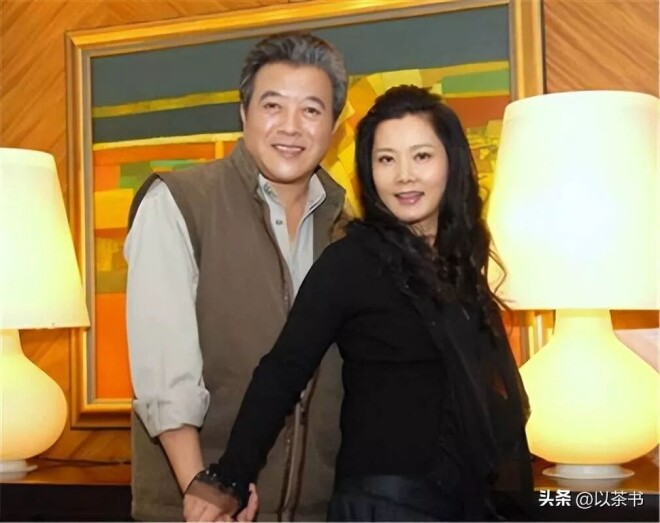 何赛飞病情令人揪心 与恩师之子离婚真相大白（配图9）