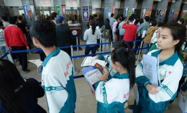 暴增140倍  美国拟大增留学生实习费