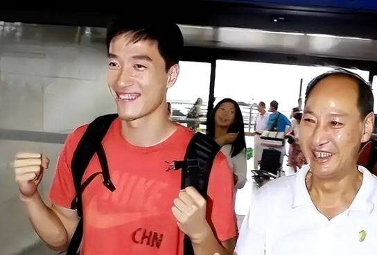 曹可凡发文扒刘翔私下人品 孙海平早已看穿